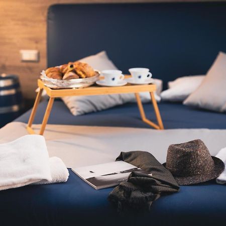 Napoliviva Bed & Breakfast Bagian luar foto